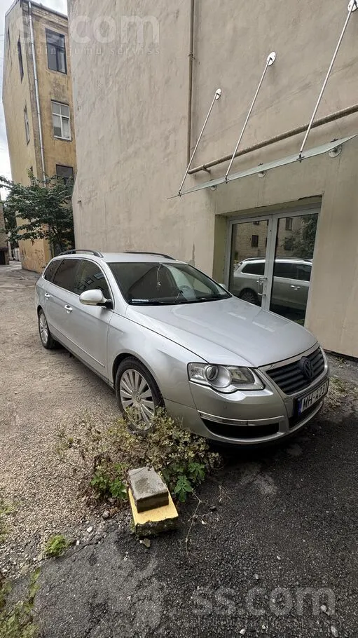 Volkswagen Passat (B6)