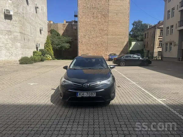 Toyota Avensis