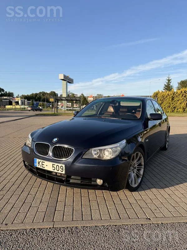 BMW 530