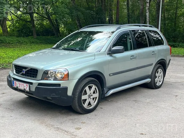 Volvo XC 90 - 1