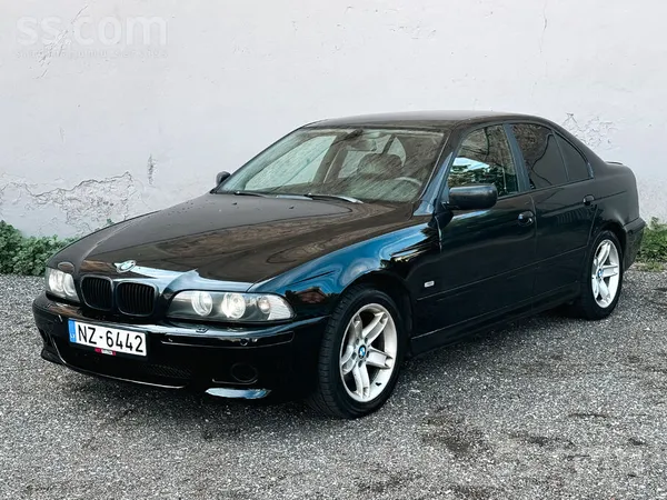 BMW 530