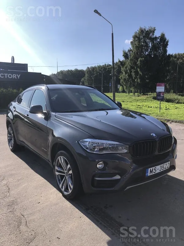 BMW X6