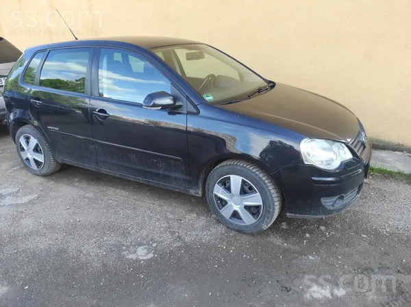 Pārdot koptu un ekonomisku VW Polo 2008g. , 1.2 benzīna dzinējs, manuālā ātrumkārba. Nobraukums: 21900, Auto ir veiktas regul ...
