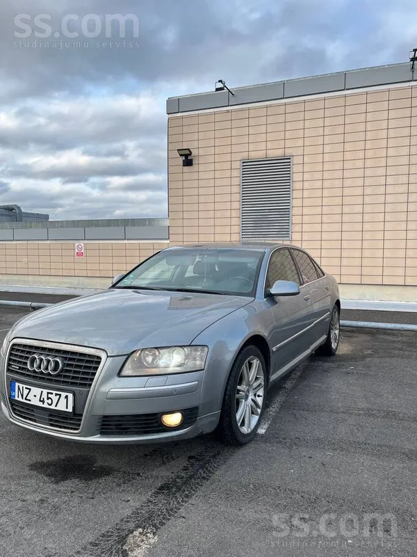 Audi A8