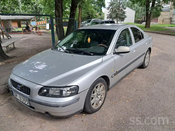 Volvo S60