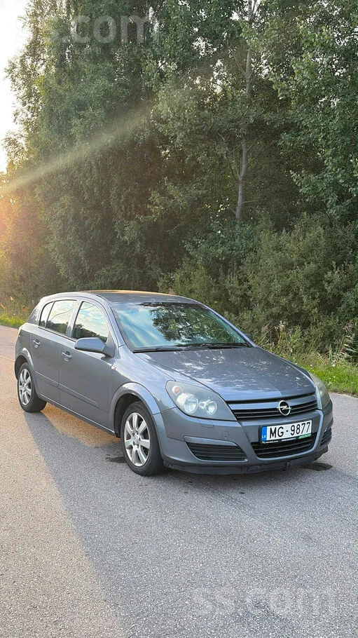 Pārdodās auto jo pēc 1 septembra nebūs nepieciešams. Pie iegādes tika mainīt