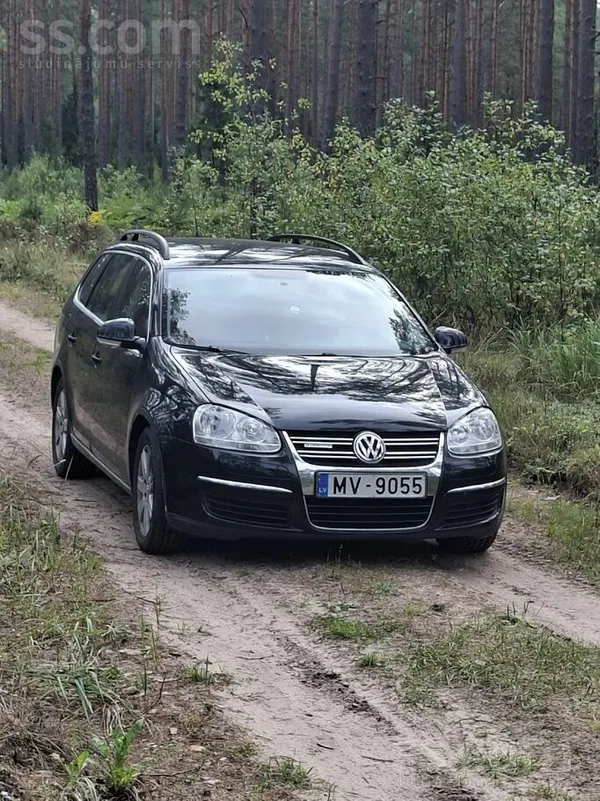 Volkswagen Golf 5 2008, 1.9D dīzelis, Manuāls, Universāls, Melns — Latvijā