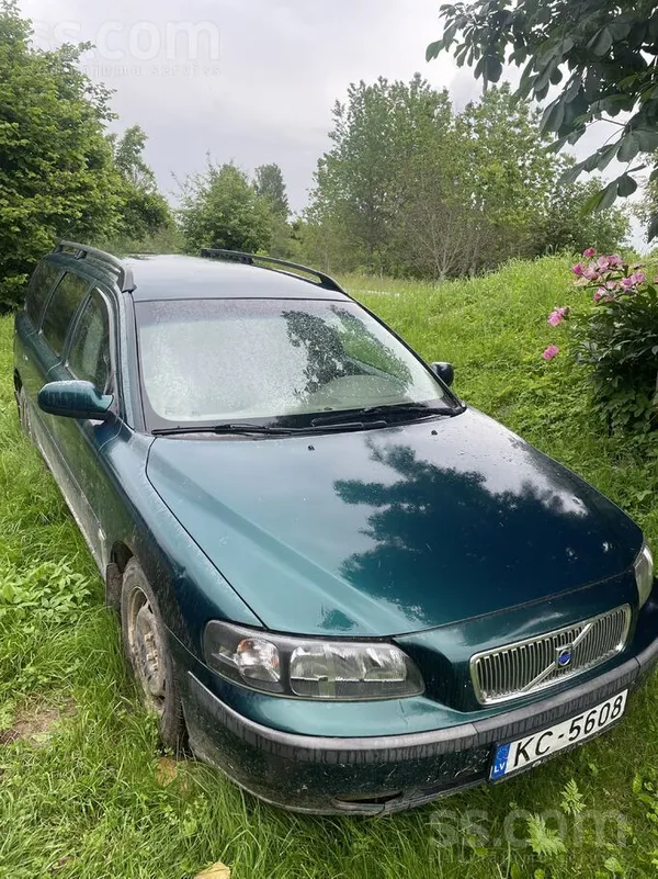 Volvo V70