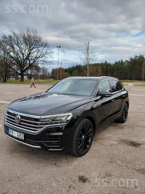 Volkswagen Volkswagen Touareg R-Line 3.0Tdi (286zs) ar automā