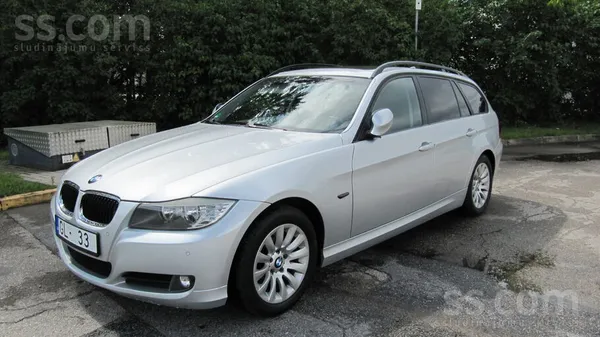 BMW 320