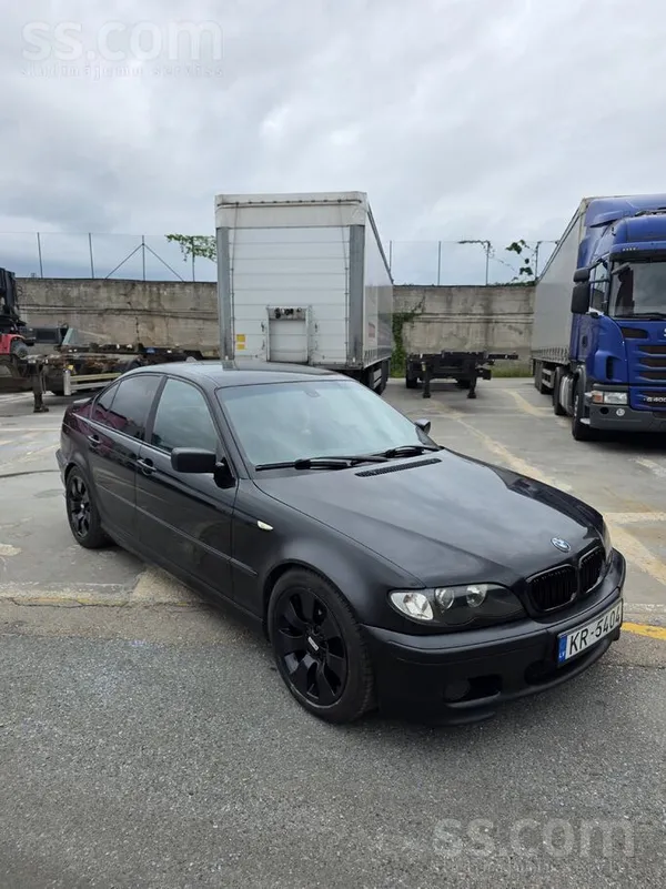 BMW 320