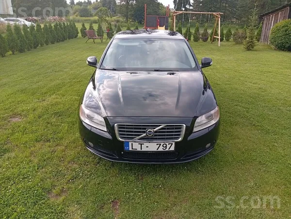 Volvo S80