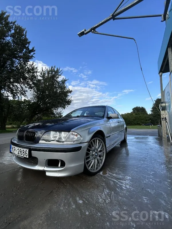 Pasvaiga skate, recaro salons, r18 style 72 m diski, m pack priekšējais bufe