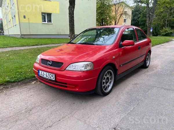 Pārdodu Opel Astra G 1.6 benzīns + gāze

 Izlaiduma gads: 12.2000.
 Dzinē