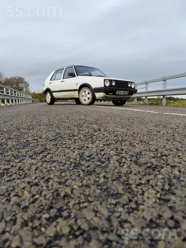 Uz tirgu dodas Golf 2 - 1989g. 1.6 turbo diesel.
Tehniskā derīga lidz 15.0