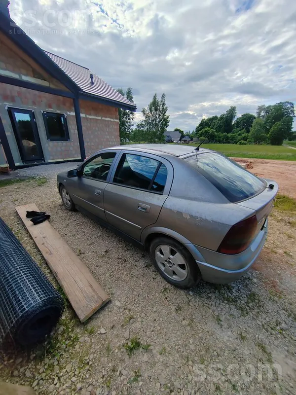 Pārdodu Opeli rezerves daļām vai krūmu gonkām lec, brauc, bremzē. Atrodas Siguldas novadā, More ...