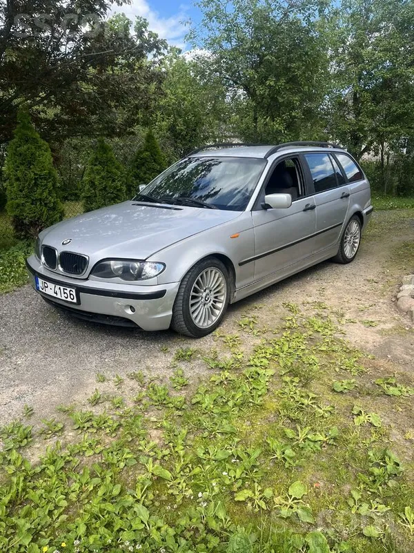 BMW 320
