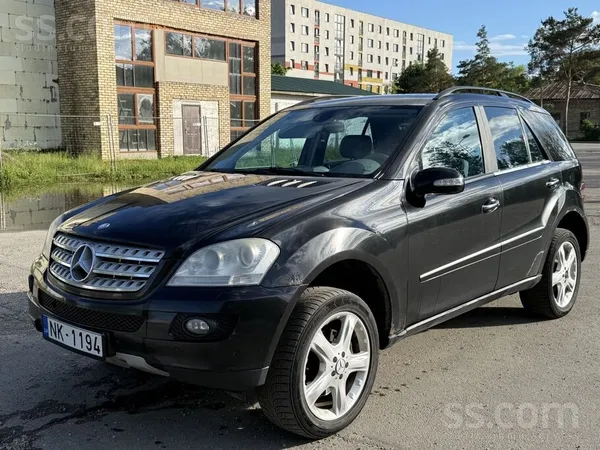 Mercedes ML320