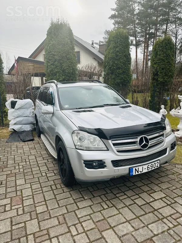 Mercedes GL320
