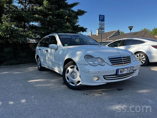 Mercedes C220