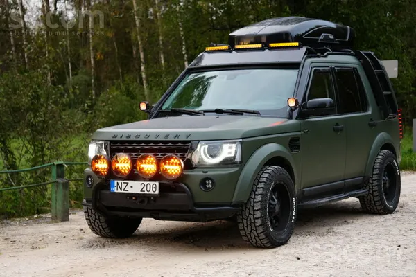 Land-Rover Discovery - 1