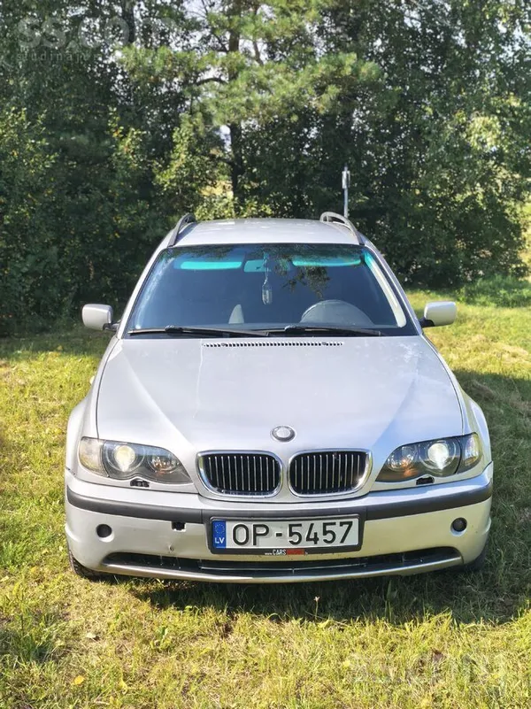 BMW 330