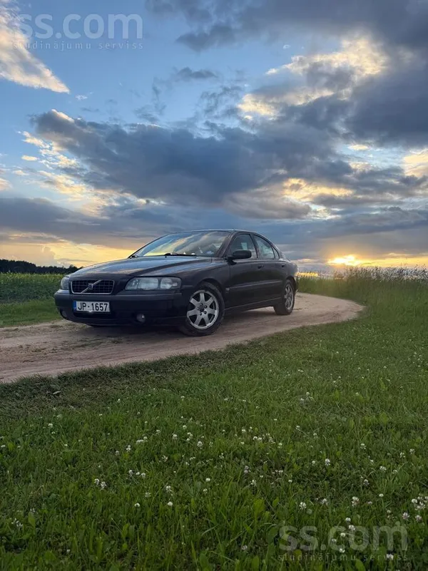 Volvo S60