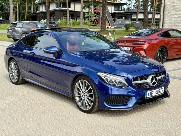 Pārdodu 2017. gada Mercedes-Benz C220 Coupé Amg Line ar patiešām ļoti bagātī