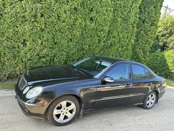 Mercedes E220