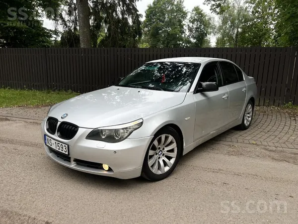 BMW 530
