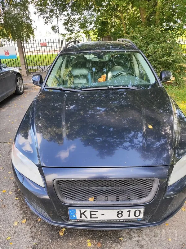Volvo Pārdodu Volvo V70 , 2009 gada 2, 4 dīzelis. Automā