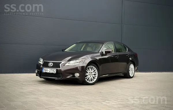 Lexus Pārdodam ļoti koptu un uzticamu Lexus Gs250 biznes