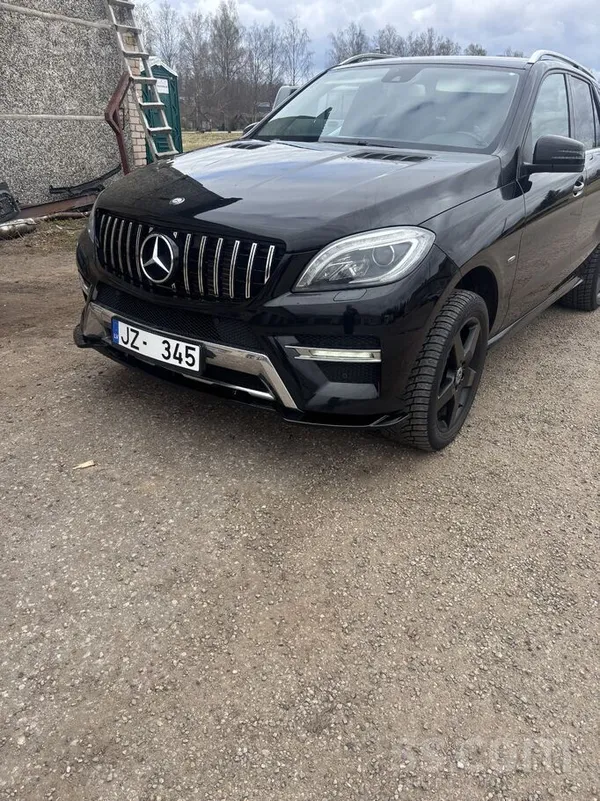 Pārdodu Mercedes Benz Ml350
Ietilpīgs un tai pašā laikā salīdzinoši ekanomi