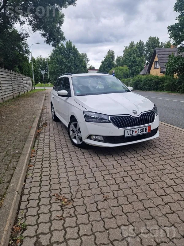 Tikko ievesta no Vācijas. Nav sista vai kadi citi negadījumi. Auto svaigs ļo