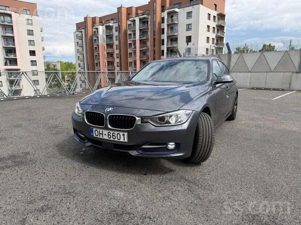 BMW 320