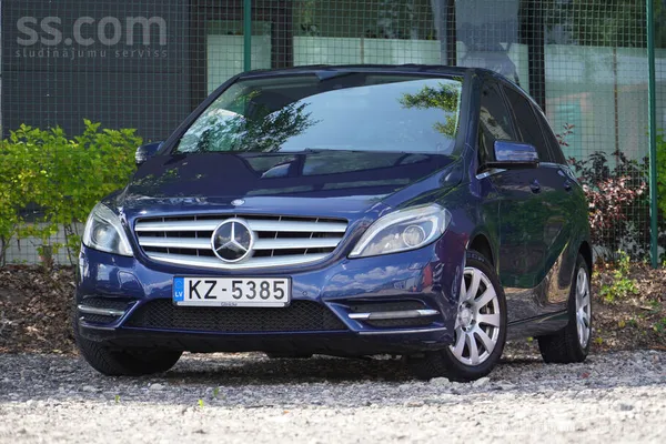 Mercedes Garantija 1 gads vai 20 000 km. Dinamisks un ekono