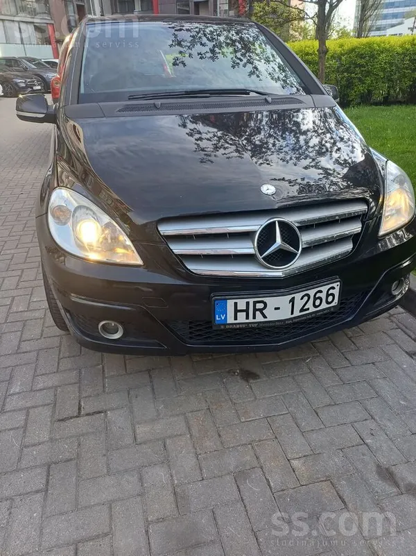 Mercedes Pārdod Mersedes B180D, labs tehniskais stāvolis, j
