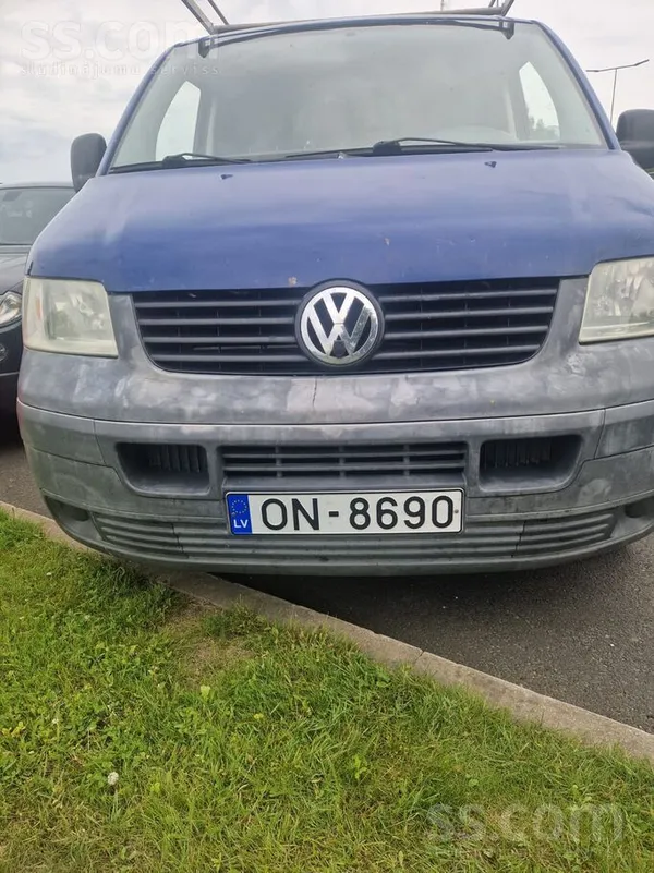 Pārdod VW Transporter T5 ar garo bāzi. 
1.9tdi ar 77kw motoru. 
Tikko reģi