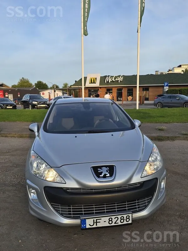Peugeot 308