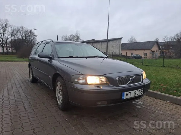 Volvo V70