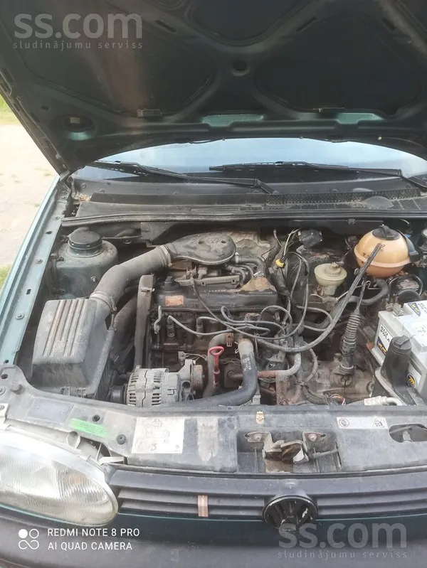 Volkswagen Pieejams VW Golf3 1.8 mono šprice 4D versija. Deta