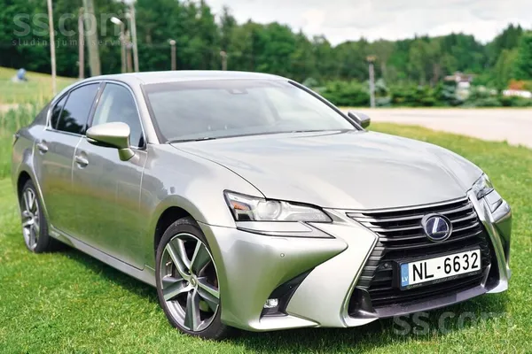 Lexus Pārdodu savu uzticamo Lexus Gs300H. Manā īpašumā k