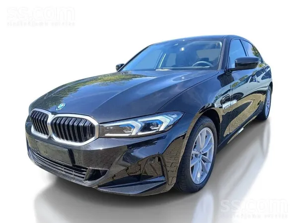 BMW 330