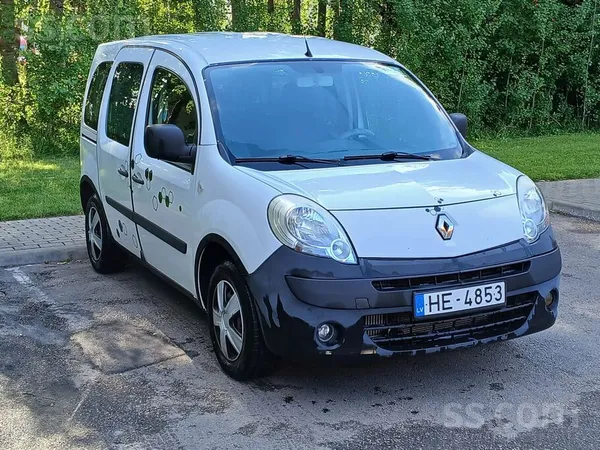 Продаю Renault Kangoo 1.5 dCi (2008), надежный и экономичный рабочий автомобиль. Оригинальный пассажирский (5 мест), салон чи ...