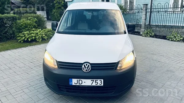 Volkswagen Pārdodu pasažieru Caddy. Uzturēts un kopts daudzu 