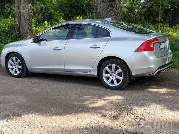 Volvo S60