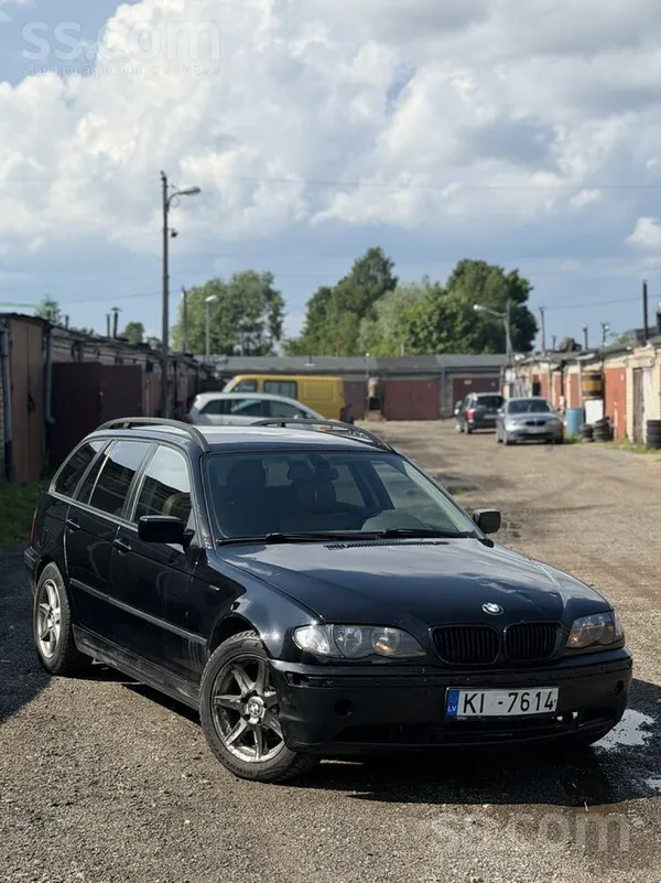 BMW 320