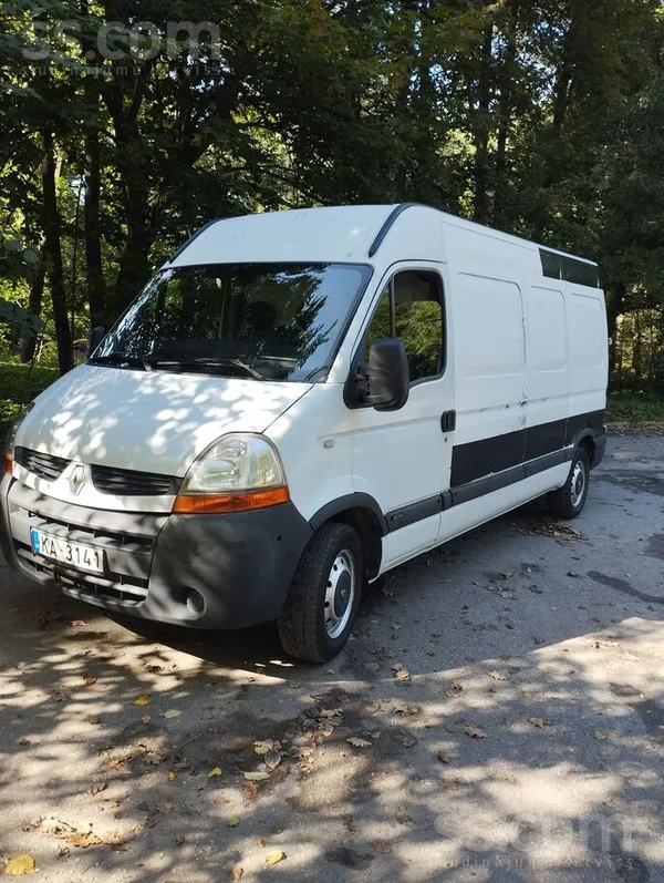 Renault Pārdod īpašnieks, auto labā stāvoklī, bildēs redza