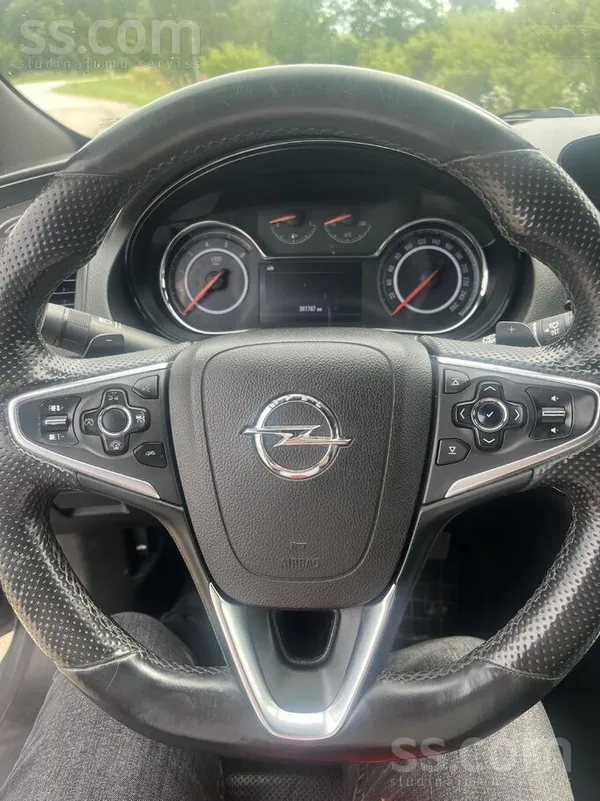 Opel Insignia