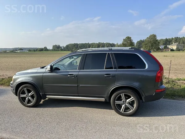 Volvo R-Design, tehniski labā stāvoklī un regulāri uztur